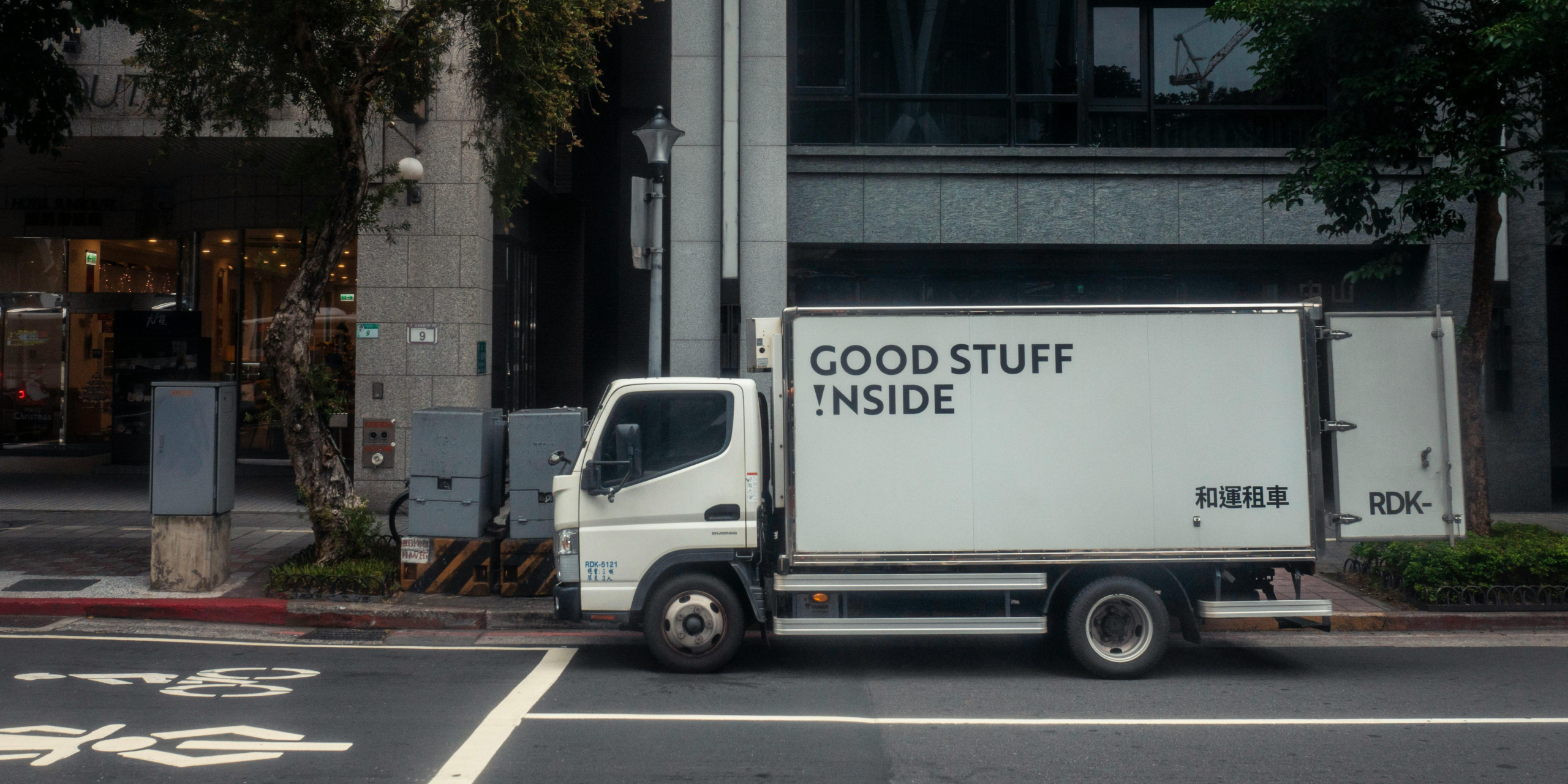 Small Pallets, Big Savings: Vancouver LTL for Startups